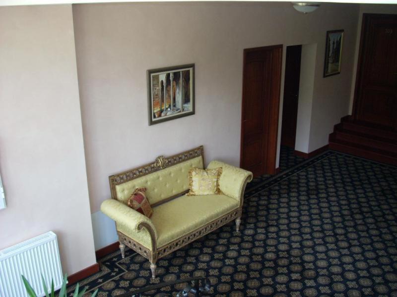 Hotel Royal 잘러우 외부 사진